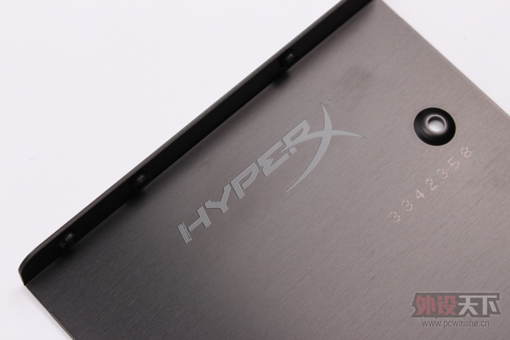 ��ʿ��HyperX Savage 240GB ��̬Ӳ�̿���