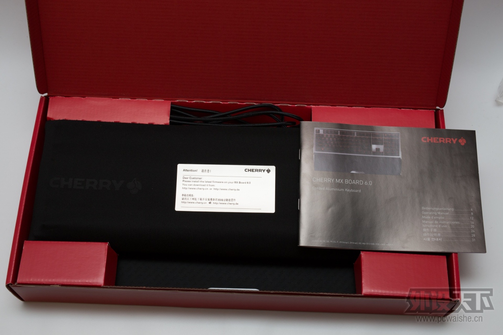 �����ա�Cherry MX Board 6.0 �����е���� �л��ڱ� 850Ԫ