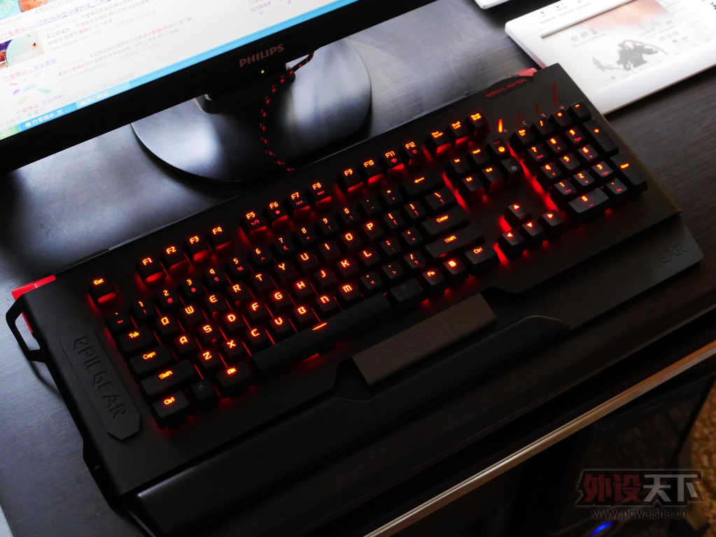 �켫��Epicgear��EG��ħ��M-��Ϸ��е���̺�ɫ���Ὺ������