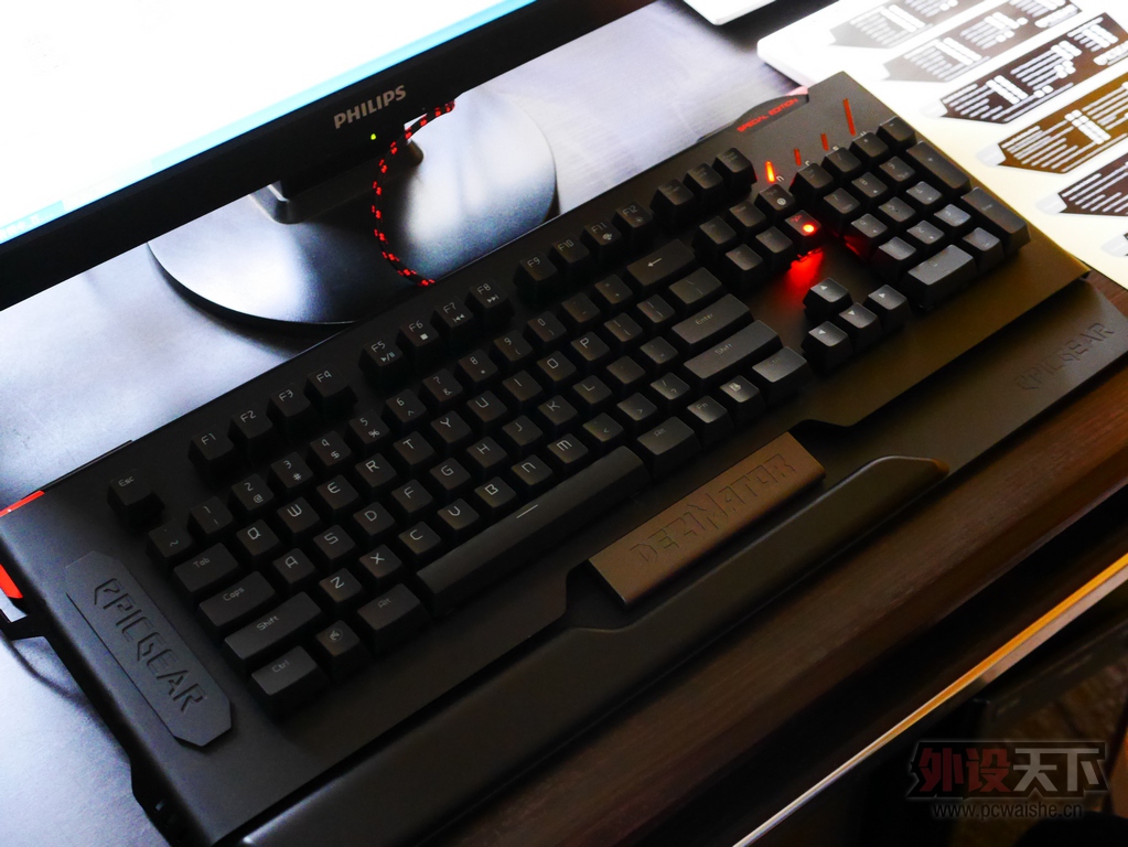 �켫��Epicgear��EG��ħ��M-��Ϸ��е���̺�ɫ���Ὺ������