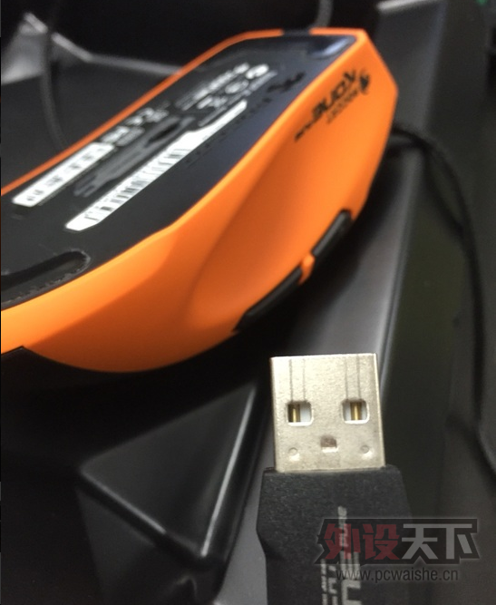 �����ա�����Roccat kone pure��ɫ 260���ʣ��ѳ���