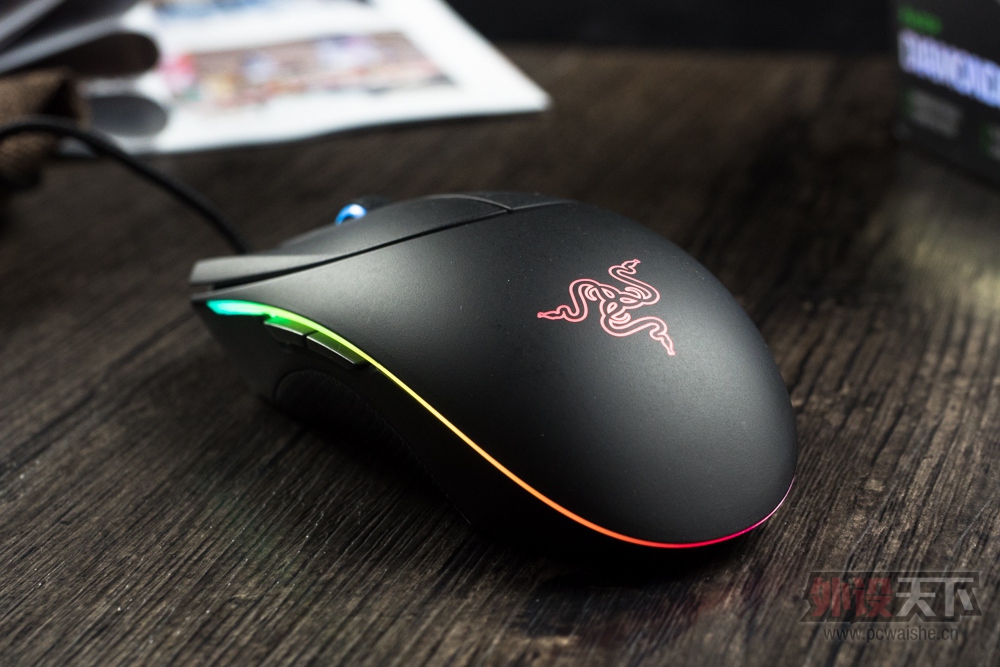 �����ӡ�Ц������˵���� Razer DIAMONDBACK����