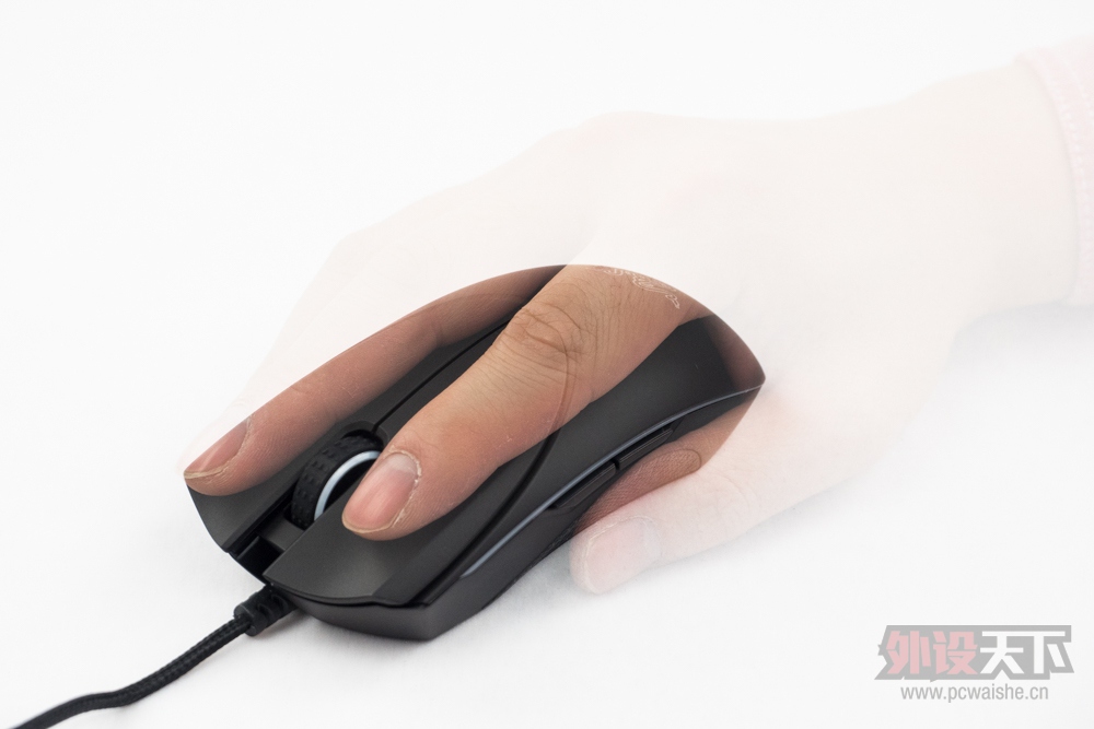�����ӡ�Ц������˵���� Razer DIAMONDBACK����