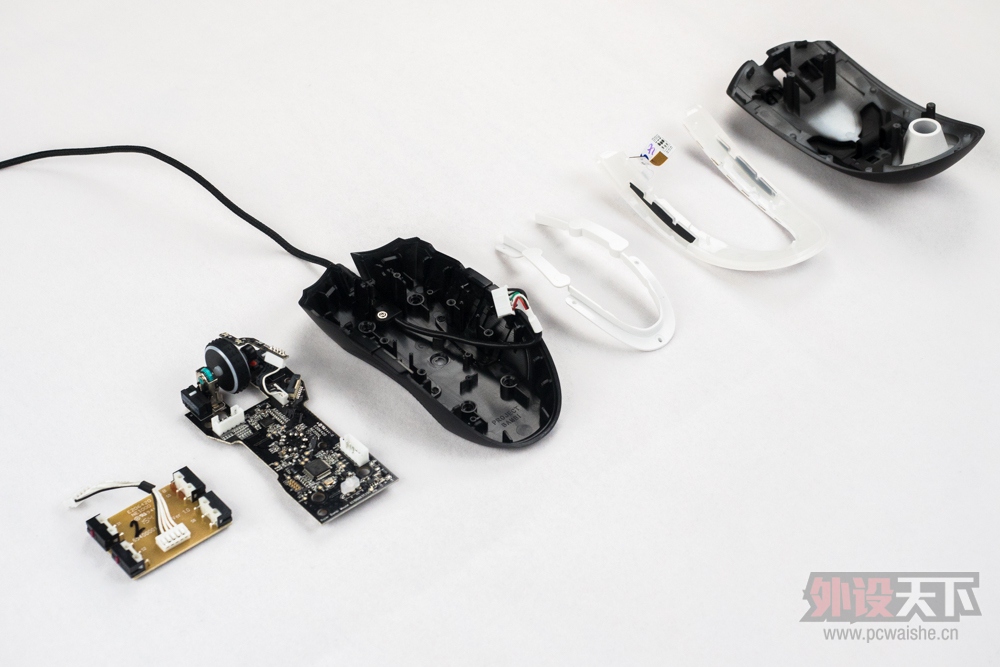 �����ӡ�Ц������˵���� Razer DIAMONDBACK����