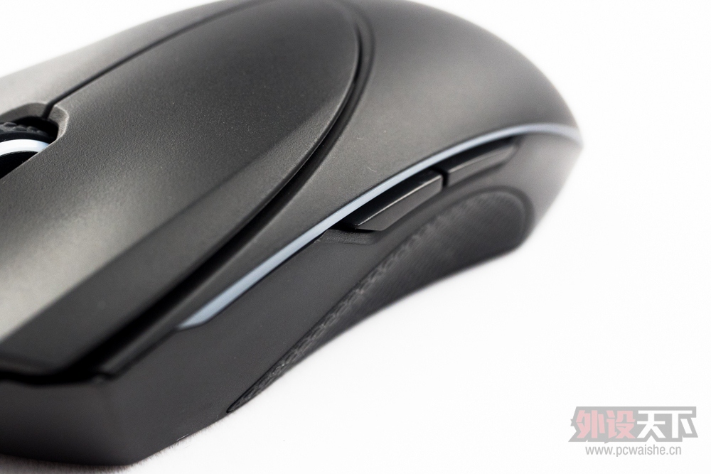 �����ӡ�Ц������˵���� Razer DIAMONDBACK����