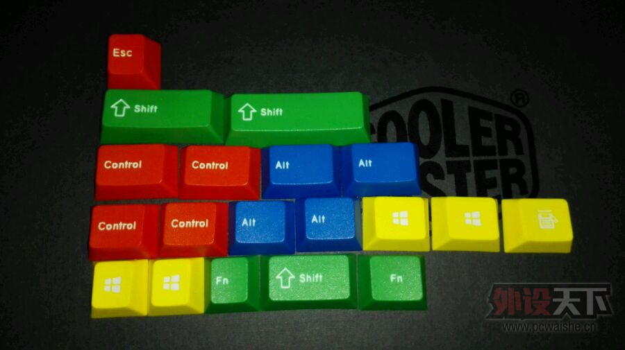 ���Ϻ���̫����̿�ն�ɫ��ñ+�˲�RGBY