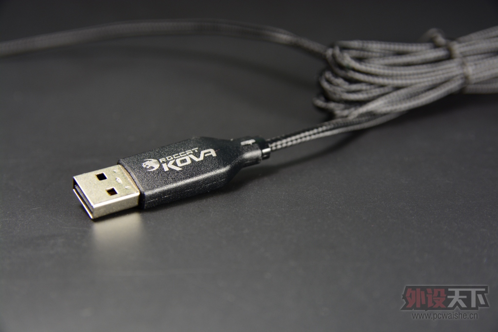 ���ܰ�Ұ�ޣ���ROCCAT���� KOVA���鱪��ɫ������