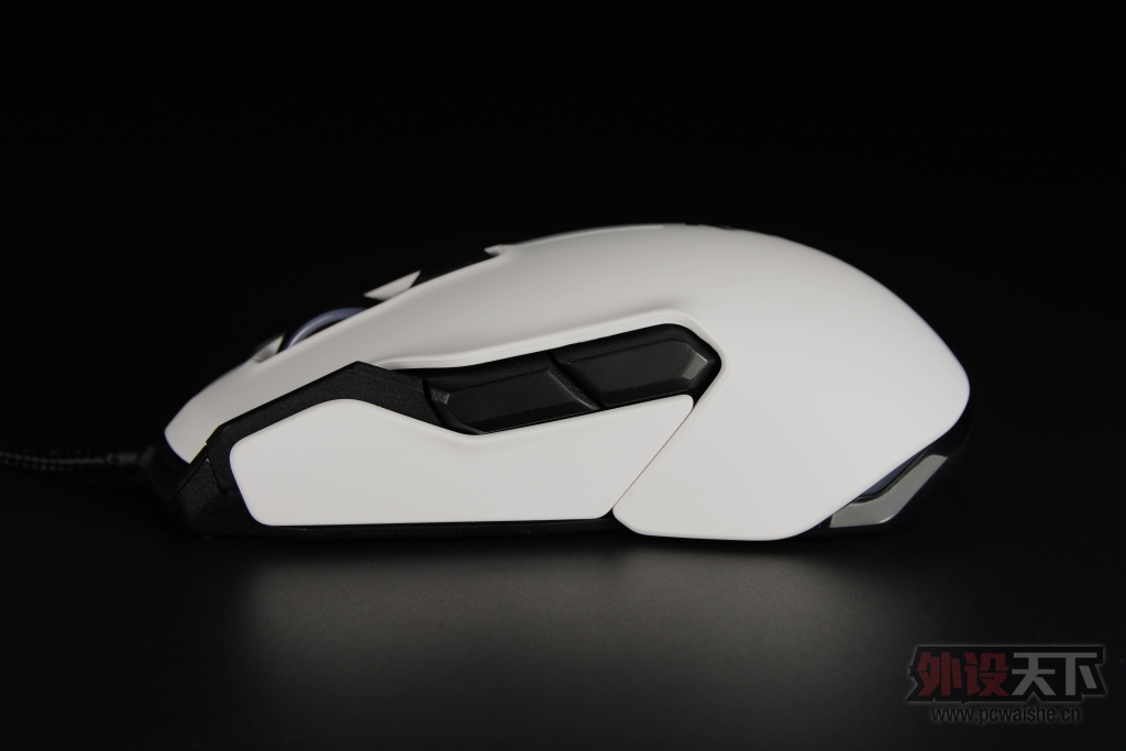 ���ܰ�Ұ�ޣ���ROCCAT���� KOVA���鱪��ɫ������