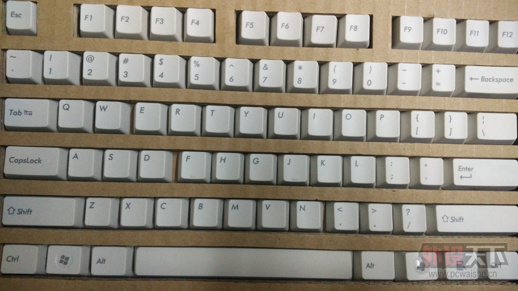 ���ѳ������½���filco 87��ɫ�����ñ95�� 160��˳��