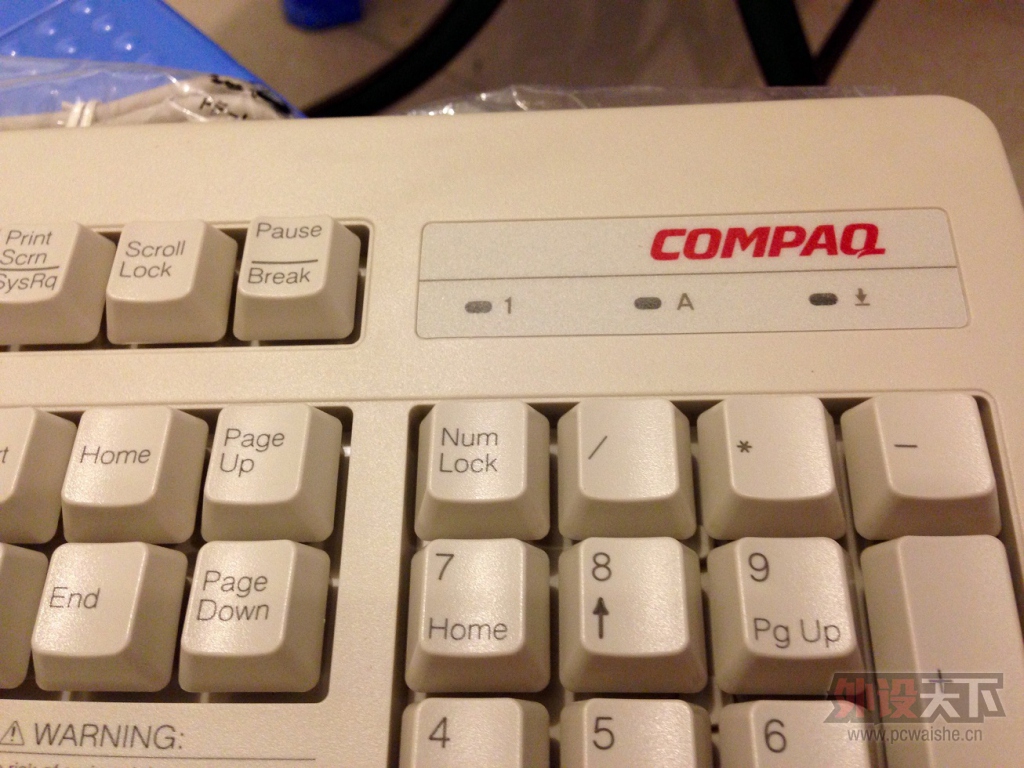 �����ݡ�����RT235BTW��Ĥ�޺�99��