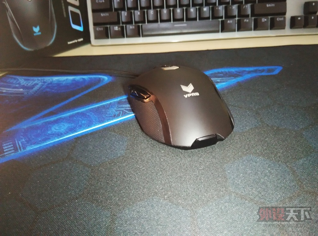 ���װ�V1000+�װ�V210 ������˳��+�ƿص���������