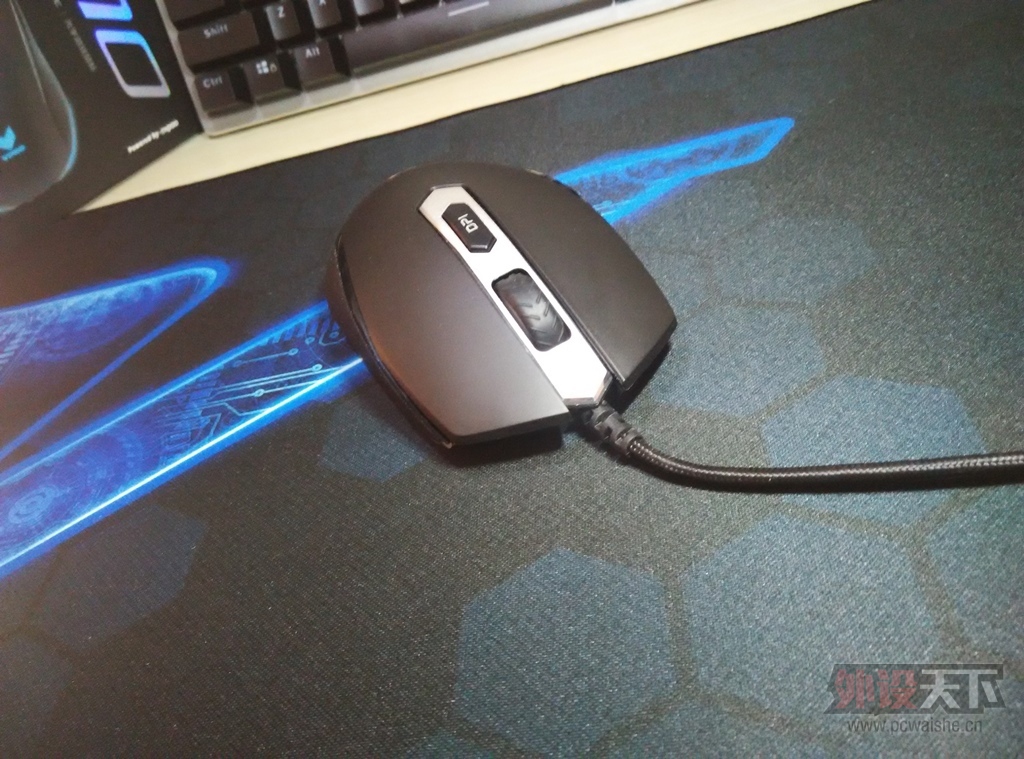 ���װ�V1000+�װ�V210 ������˳��+�ƿص���������