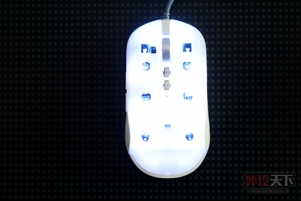 �ֵ�֮���ԺĲģ�����ֵ�Գ�����׿���RM3mini���°棩�ס��㡱��72P��