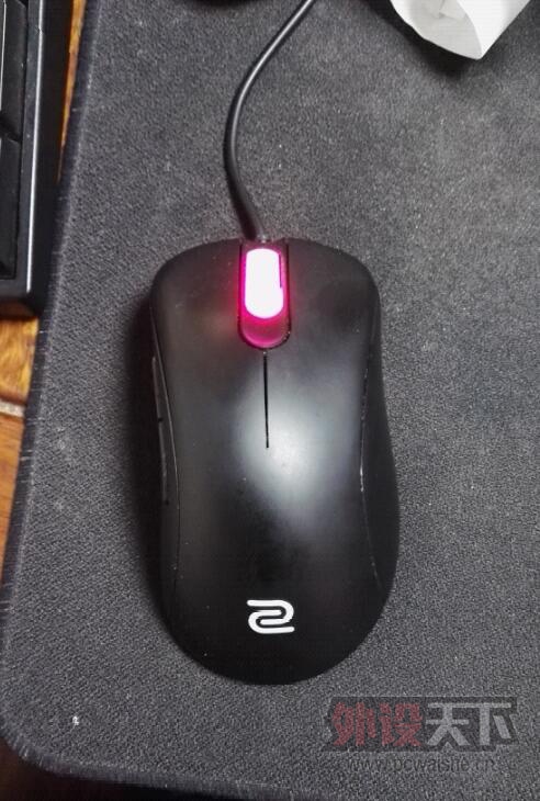 ������������8.5�� ZOWIE EC2-A