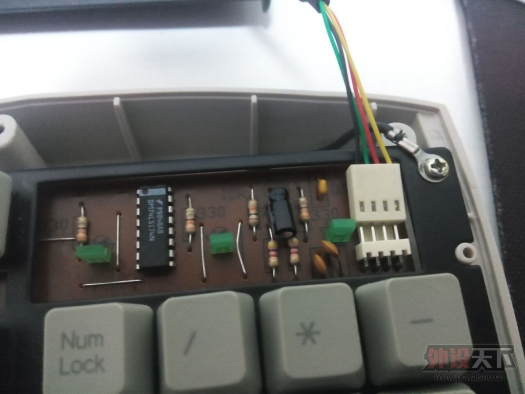 ʵ�����AT�ڸ�USB