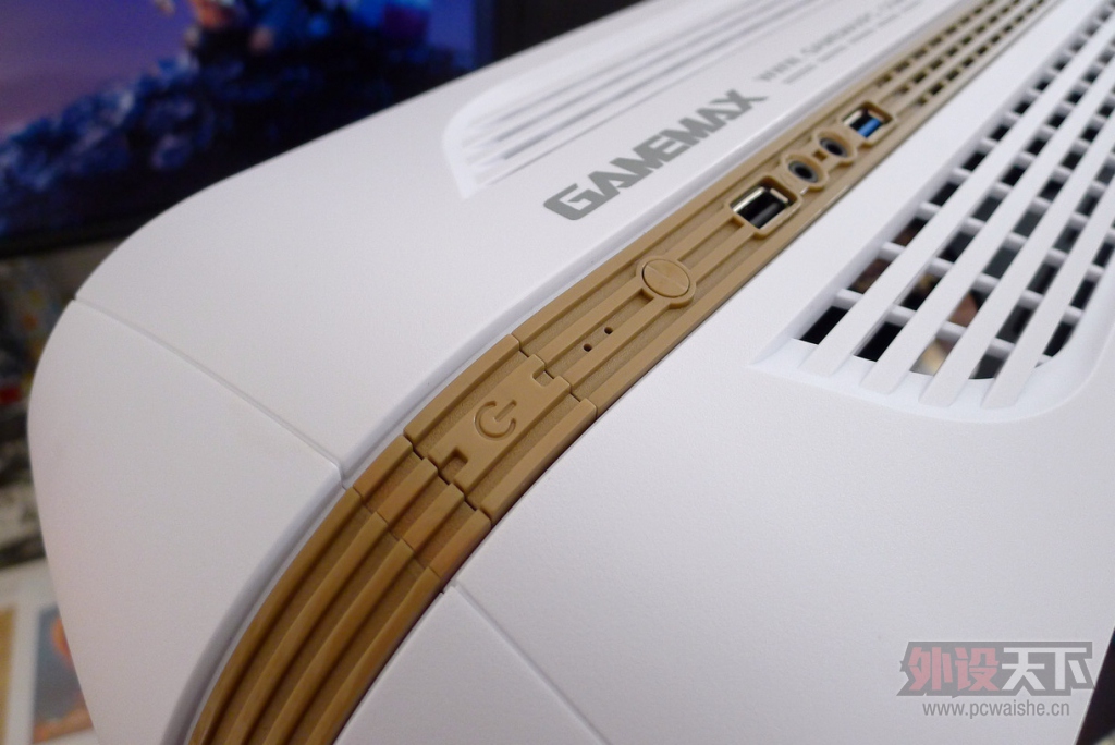 ����ˮ�䶼������ĺܳ�ɫ��GAMEMAXӢ�ۻ��䵽�ַ�������