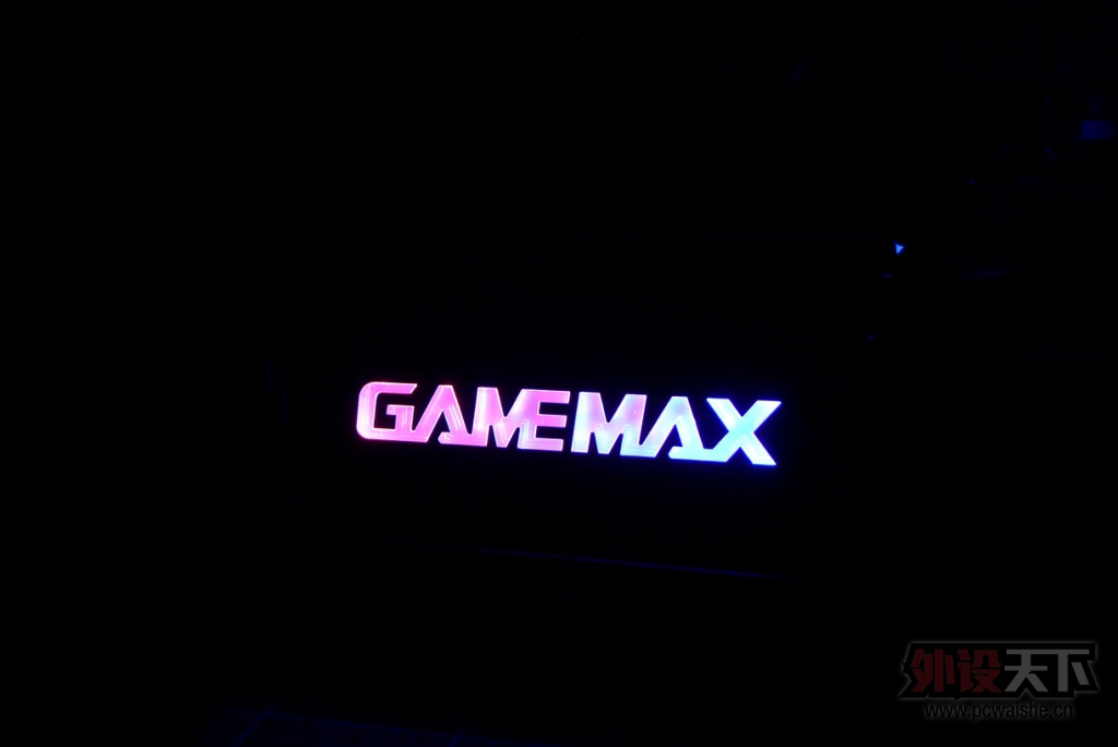 ����ˮ�䶼������ĺܳ�ɫ��GAMEMAXӢ�ۻ��䵽�ַ�������