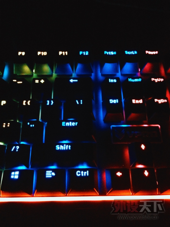 ´---װV720RGB