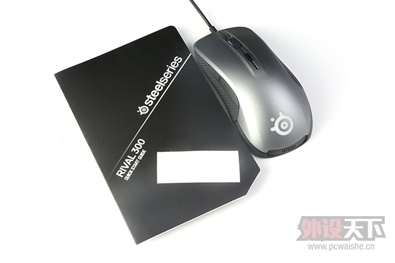 ȹRival 300ɫϷͼ