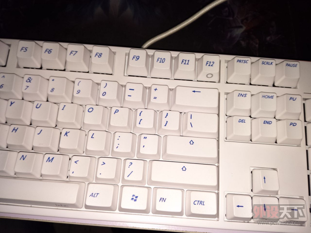 աۡϿF104