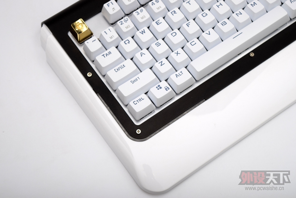 ������˾�����³��������߻ƽ���XK12���⡣