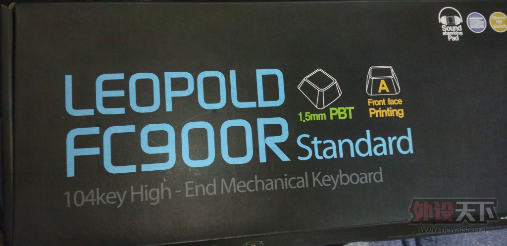���ѳ������½���LEOPOLD FC900R��ɫ��������� 9�� 570��˳��½��