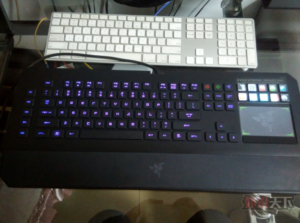 ���˱�����ɹɹװ��