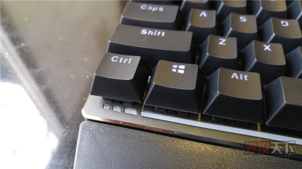 ���б��� ϸ���ָС����װ�V720��е��������