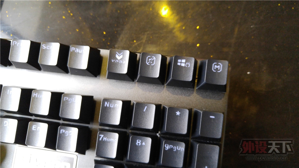 ���б��� ϸ���ָС����װ�V720��е��������