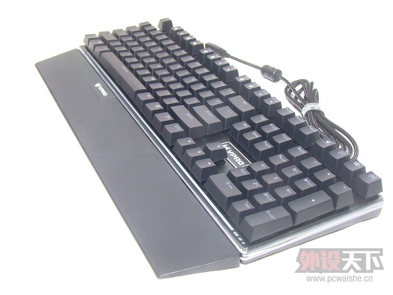 װ V720 RGB  еϷ