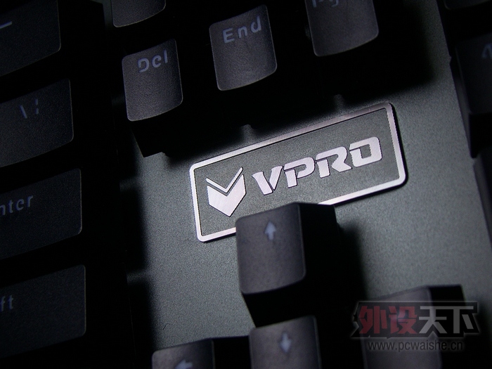 װ V720 RGB  еϷ