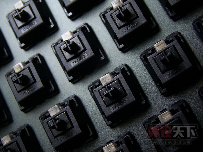 װ V720 RGB  еϷ