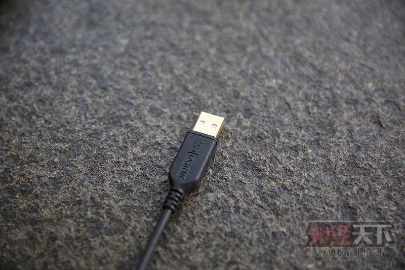 ���ɲ�����  ����Ż�е�Ͻ����RGB����