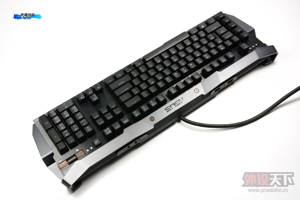 Ķ-˶ ROG GK2000 HORUSе