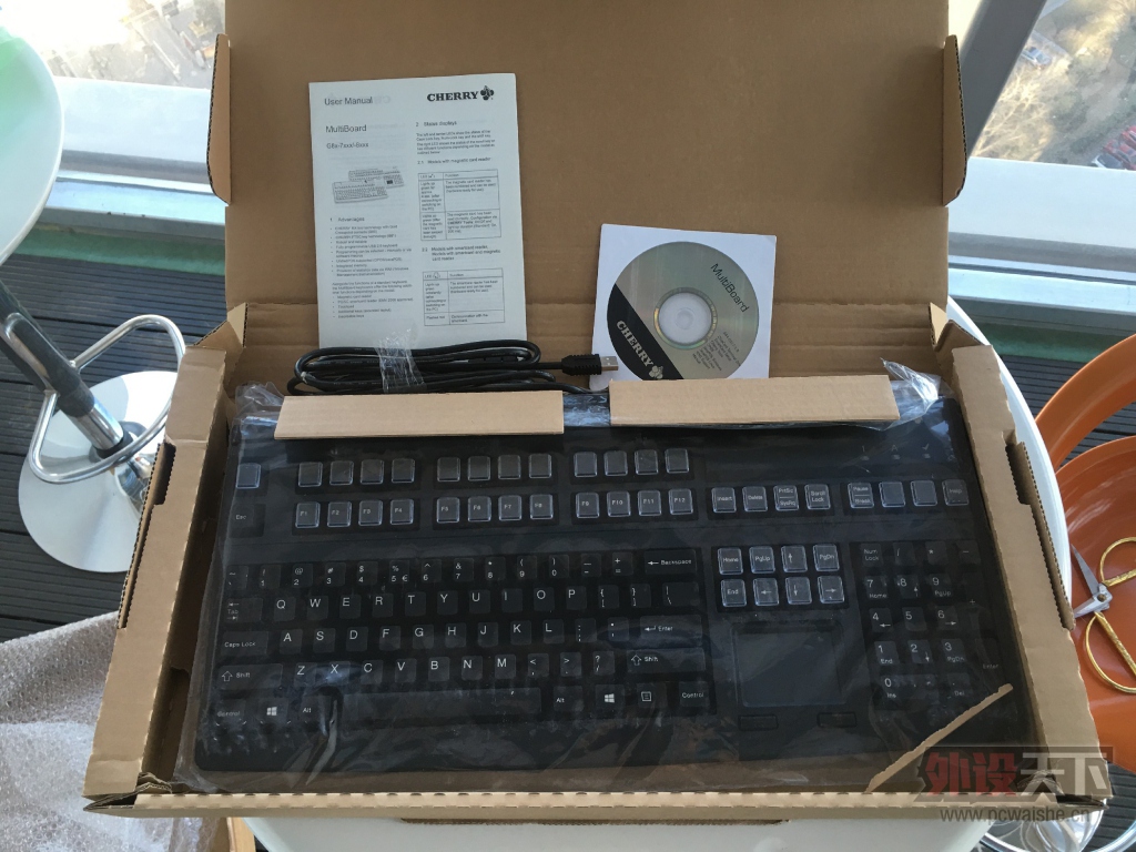 CHERRY Multiboard V2 G80-8113LUVEU-2
