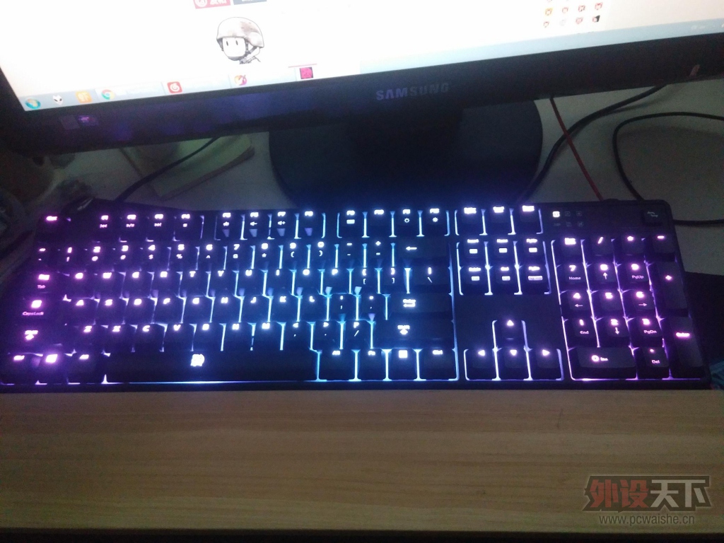 ��Խ TteSPORTS ������Z RGB�ò���Ϸ�����е������������