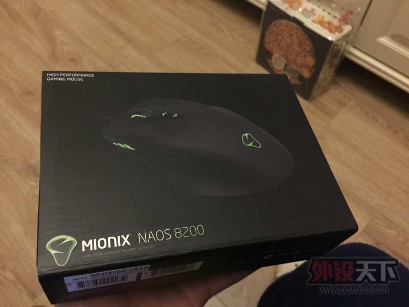 [����]MIONIX NAOS 8200 9.9999��
