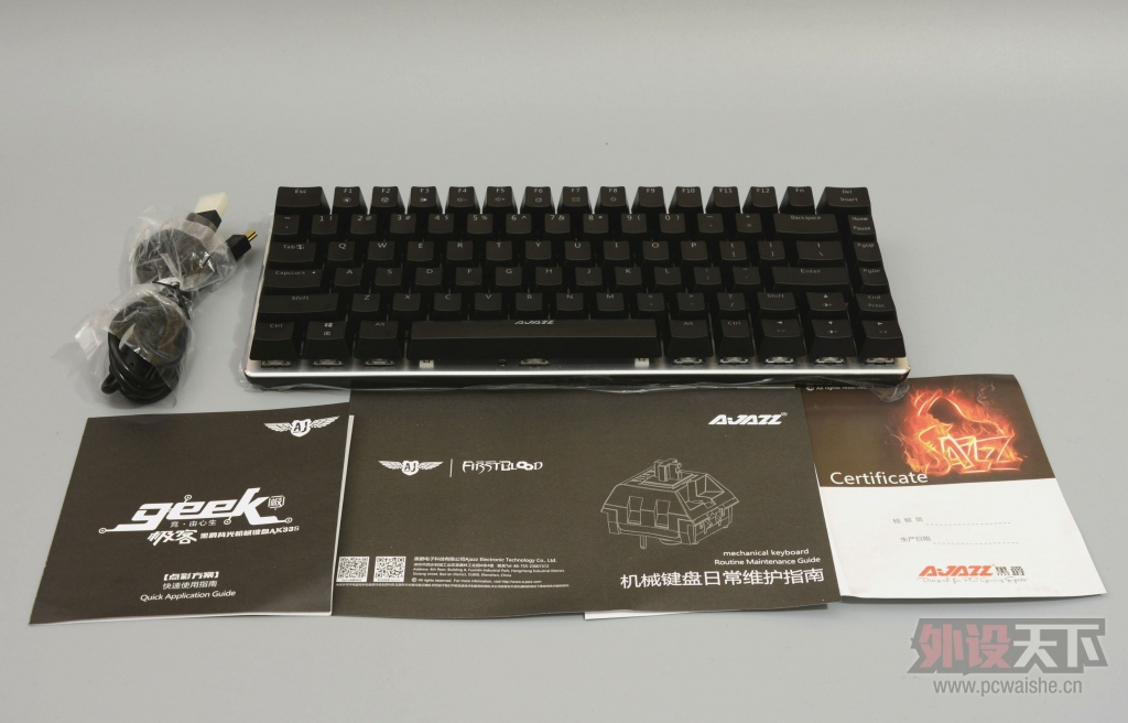 �е�С�ſ�~�ھ�AK33����濪�����