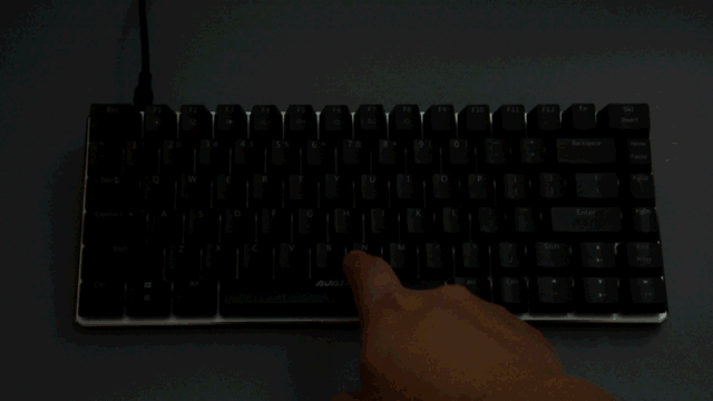 �е�С�ſ�~�ھ�AK33����濪�����