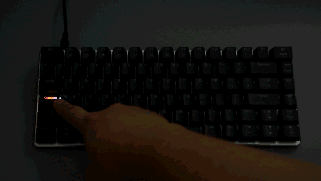 �е�С�ſ�~�ھ�AK33����濪�����