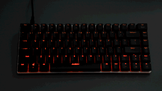 �е�С�ſ�~�ھ�AK33����濪�����