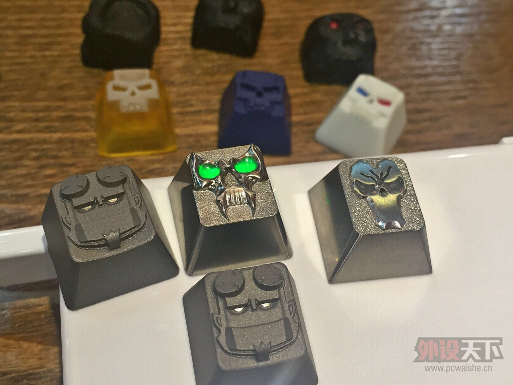 ��xiAze����ͷ��ñ ��ɫCC ����ͼ~