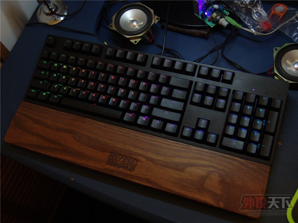 ������������̡���Likeyboard 104RGB���̵���