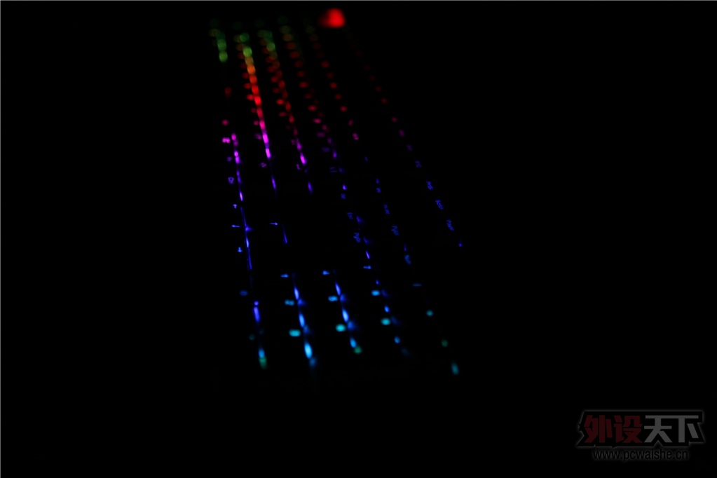 ������������̡���Likeyboard 104RGB���̵���