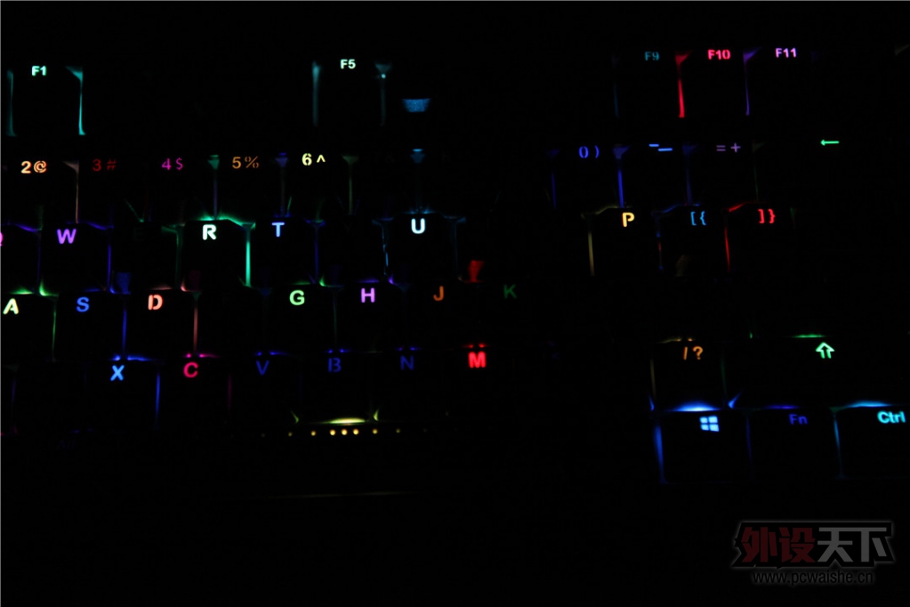 ������������̡���Likeyboard 104RGB���̵���