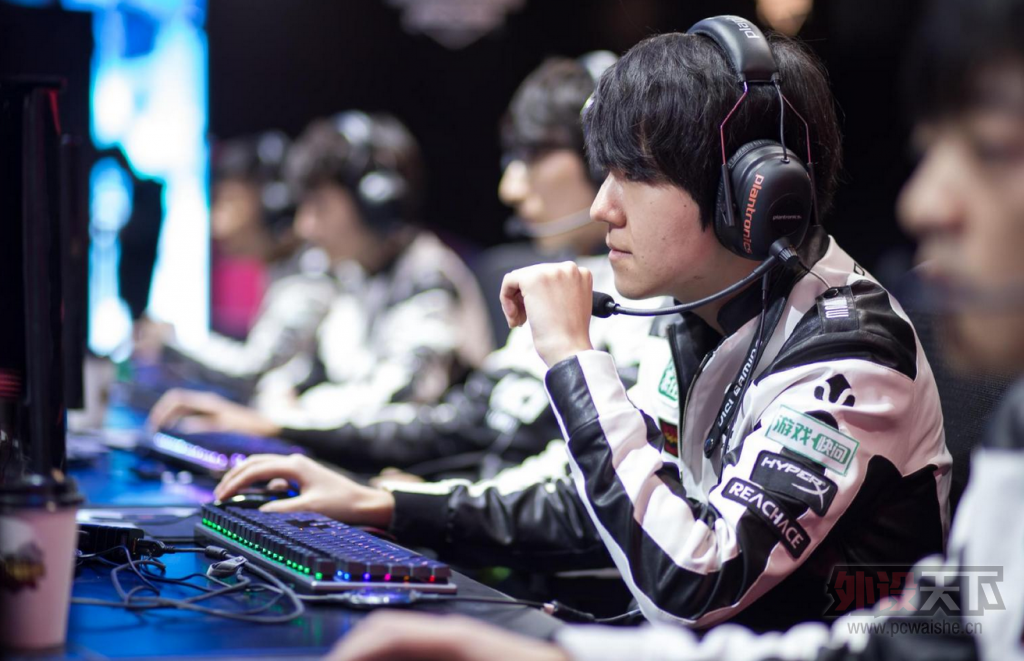 VGս�Ӿ�Ȼ����õĶ����������?