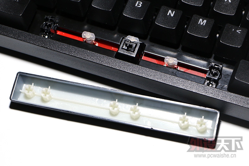 ���������ߣ��Ժ�ȫ���У�Likeyboard Li-104RGB�������