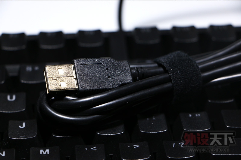 ���������ߣ��Ժ�ȫ���У�Likeyboard Li-104RGB�������