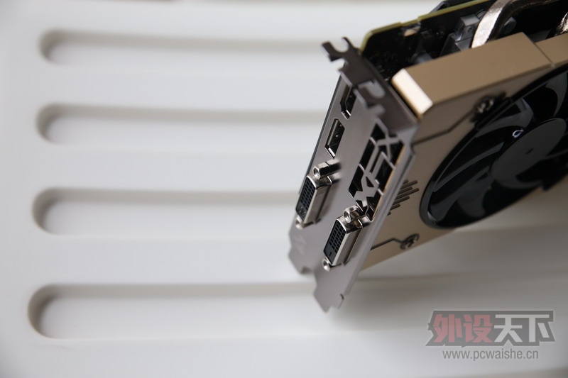 һ������380x XFXѶ�� R9 380�ƽ���Կ�ʵ��