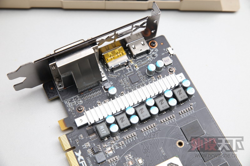 һ������380x XFXѶ�� R9 380�ƽ���Կ�ʵ��